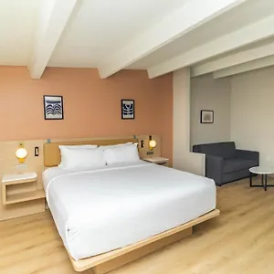 Ramada By Wyndham Orlando South Давенпорт